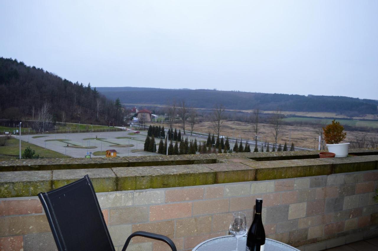 Chill Hill Apartman Egerszalók Kültér fotó