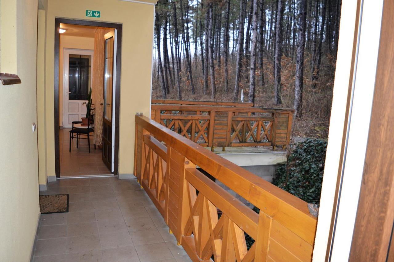 Chill Hill Apartman Egerszalók Kültér fotó