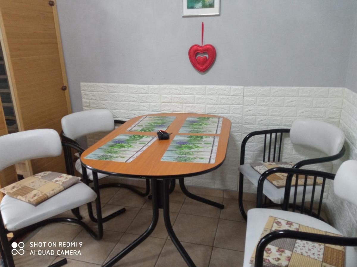 Chill Hill Apartman Egerszalók Kültér fotó